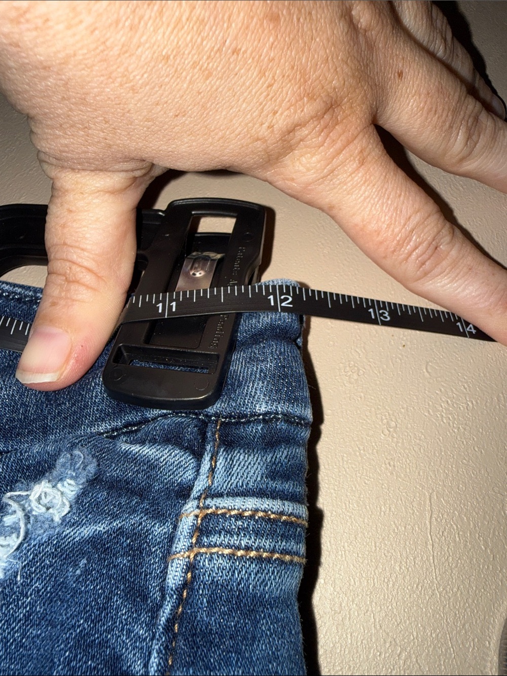 American Eagle Outfitters Distressed Dark Blue Denim Cutoff Shorts - Picture 5 of 9